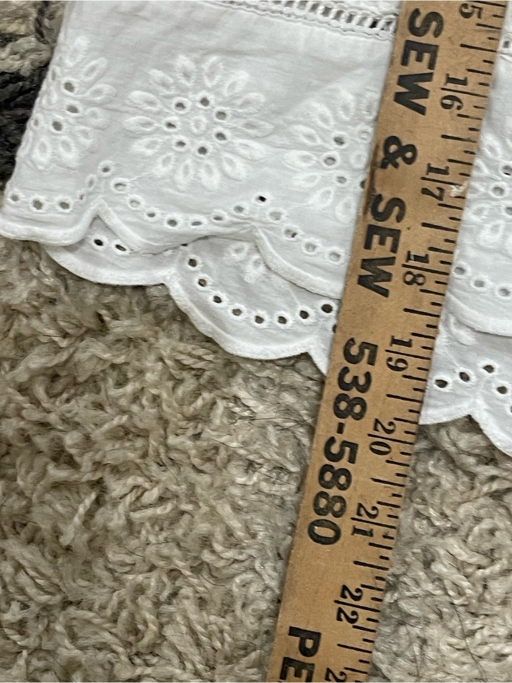 Women's White Eyelet Broderie Anglaise Short Sleeve Blouse - Picture 8 of 8